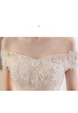 Load image into Gallery viewer, 2023 Off White Sexy Boat Neck Wedding Dress Beautiful Lace Flower Ball Gown Off The Shoulder Princess Bridal Dress Custom Made
