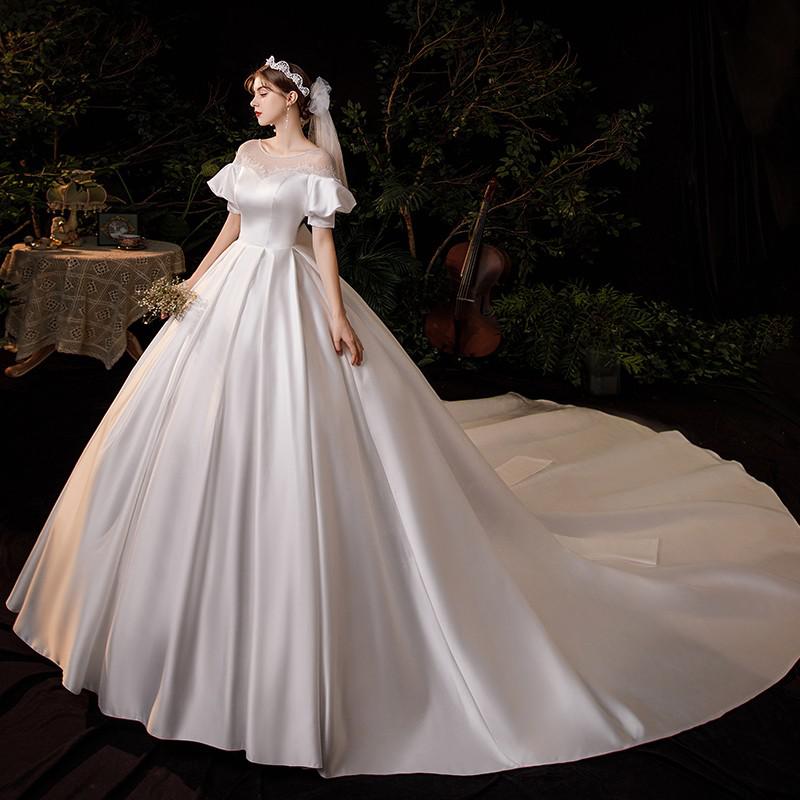 Luxury Bridal Dress With Train Princess Vintage Ball Gown Customize