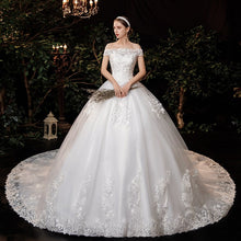 Load image into Gallery viewer, 2023 Lace Boat Neck Ball Gown Wedding Dresses Sweetheart Simple Princess Illusion Applique Bridal Gowns Casamento
