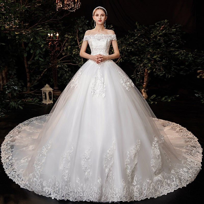 Lace Boat Neck Ball Gown Wedding Dresses Sweetheart Simple Princess Illusion Applique Bridal Gowns Casamento