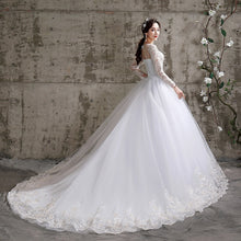 Load image into Gallery viewer, Long Sleeve Wedding Dress Bride Dresses Simple Wedding Gowns Plus Size Vestido De Noiva
