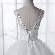Load image into Gallery viewer, Boho Beach Wedding Dresses 2023 Pure White A-line V Neck Ruffles Tiered Deep Lace Appliques Bridal Gowns Customize Color
