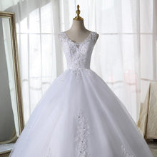 Load image into Gallery viewer, Pure White V-neck Bridal Dress With Train
