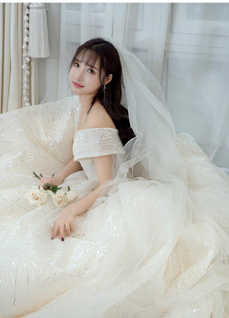 Shining Sequins Luxury Wedding Dress With Sweep Train Elegant Boat Neck Off The Shoulder Ball Gown