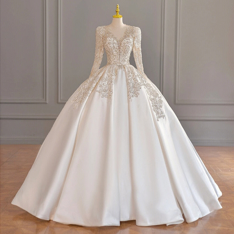 Sexy Backless Wedding Dresses Long Sleeve Satin V-neck Ball Gown