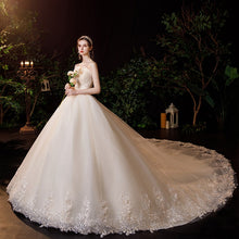 Load image into Gallery viewer, Elegant Strapless Wedding Dress Tulle Applique Lace Up Bridal Dress
