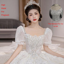 Load image into Gallery viewer, Short Puff Sleeve Bridal Embroidered Organza And Tulle Sweetheart Heart Lace Wedding Gowns
