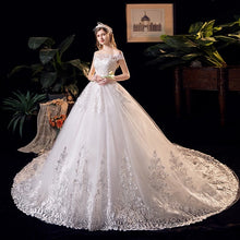 Load image into Gallery viewer, Wedding Dress Applique Plus Size Embroidery 2023 New Long Train Sweetheart Bride Dress
