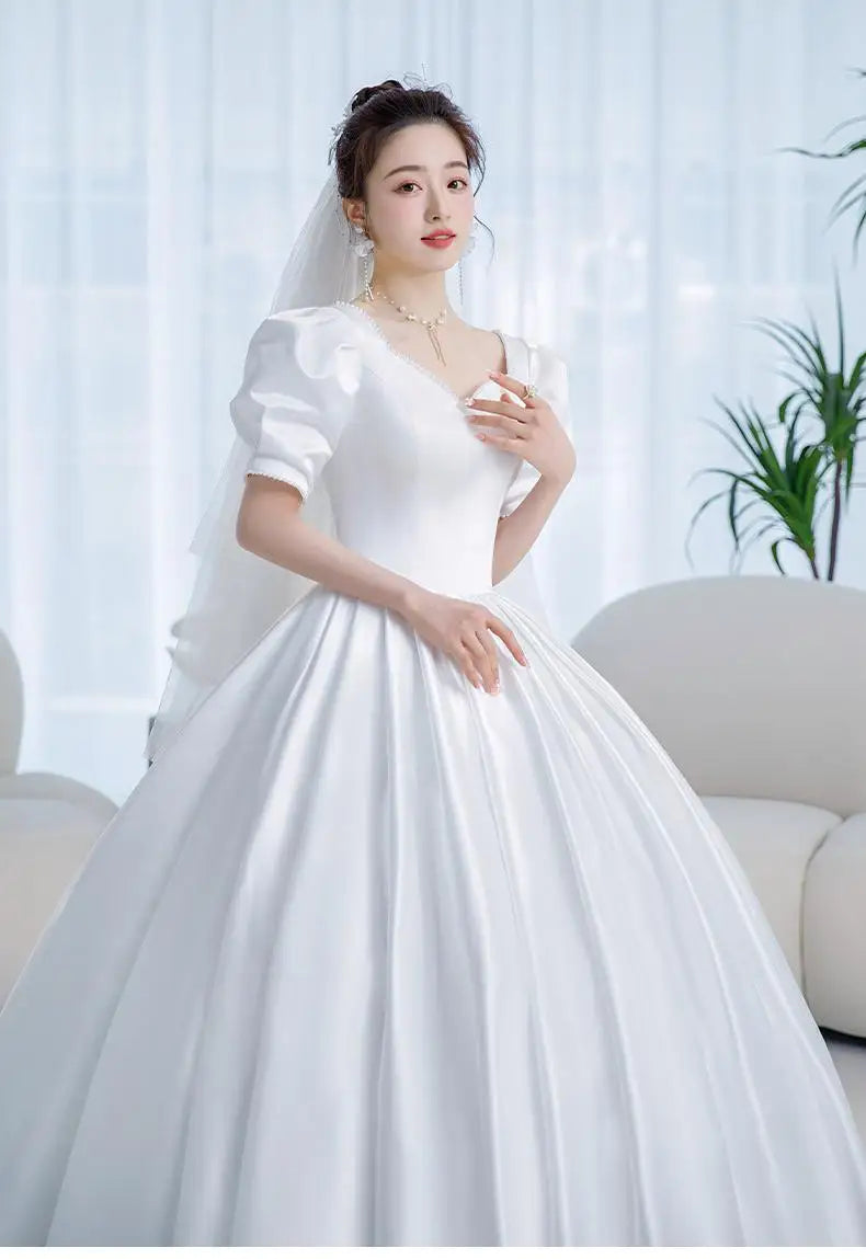 Satin Wedding Dress Sweetheart Short Sleeves Elegant Bride Ball Gown Custom Plus Size