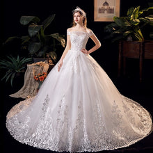 Load image into Gallery viewer, Wedding Dress Applique Plus Size Embroidery 2023 New Long Train Sweetheart Bride Dress

