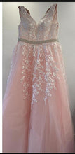 Load image into Gallery viewer, Lace Wedding Dress 2023 Classic V-neck Bridal Dress With Court Train
