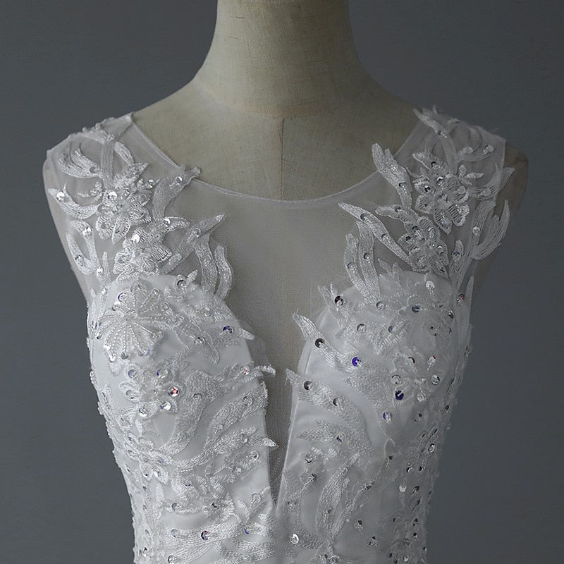 Classic O Neck Mermaid Wedding Dress With Small Train
