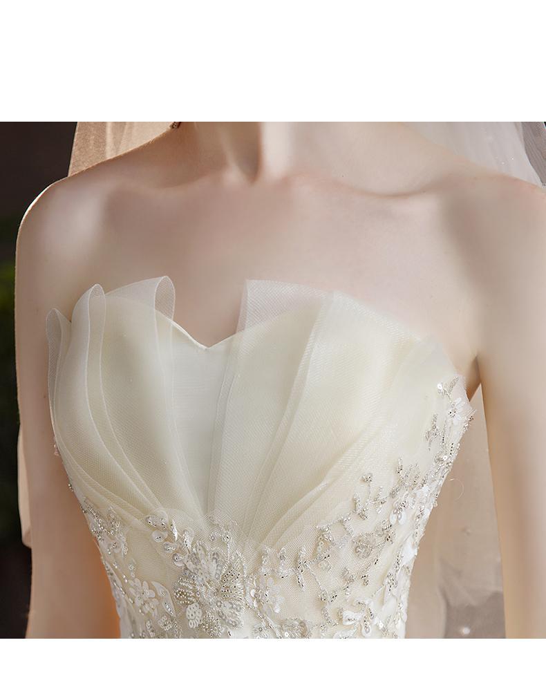 Elegant Strapless Wedding Dress Tulle Applique Lace Up Bridal Dress