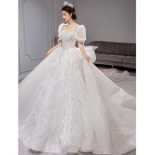 Load image into Gallery viewer, Short Puff Sleeve Bridal Embroidered Organza And Tulle Sweetheart Heart Lace Wedding Gowns
