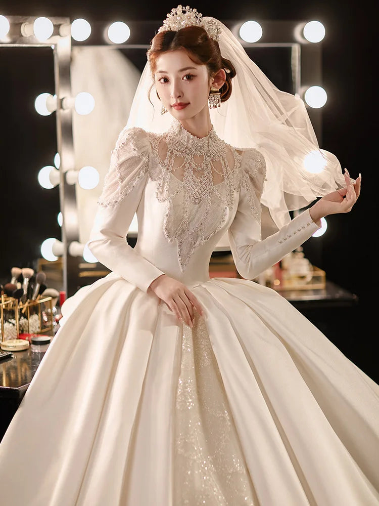 Exquisite Vintage Wedding Dress Long Sleeve Lace Up Floor-length Beading Bridal Gown