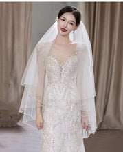 Load image into Gallery viewer, Short Sleeve Luxury Beading Lace Bridal Dress Court Train Shinny
