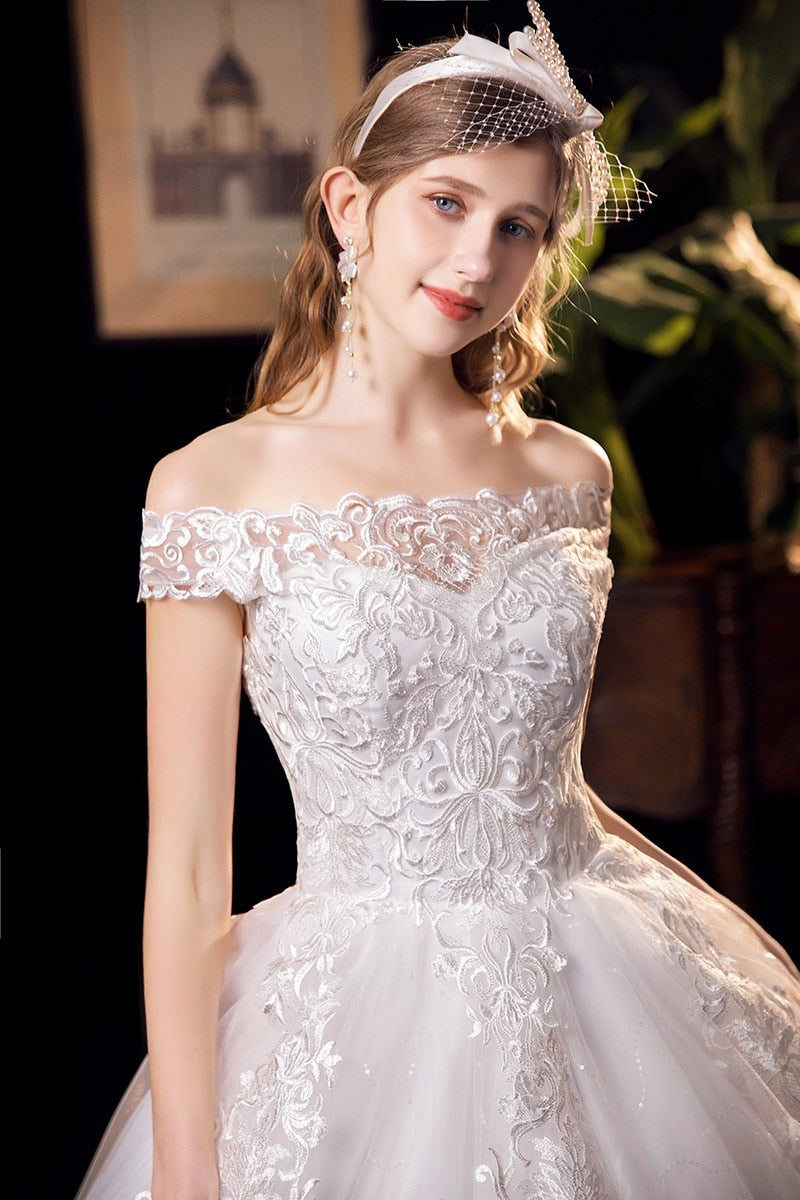 Wedding Dress Applique Plus Size Embroidery 2023 New Long Train Sweetheart Bride Dress