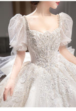 Load image into Gallery viewer, Short Puff Sleeve Bridal Embroidered Organza And Tulle Sweetheart Heart Lace Wedding Gowns
