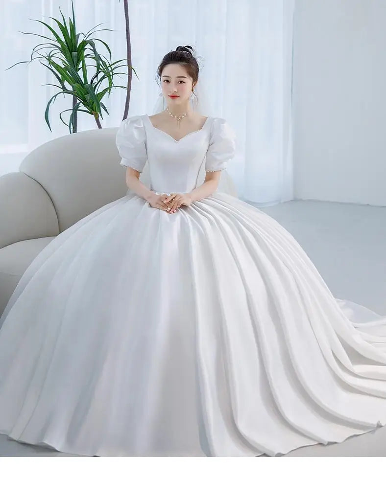 Satin Wedding Dress Sweetheart Short Sleeves Elegant Bride Ball Gown Custom Plus Size