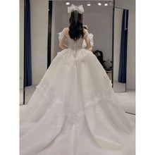 Load image into Gallery viewer, Off The Shoulder Luxury Wedding Dress With Pearls Lace Up Sexy Sleeveless Bride Ball Gown Vestido De Noiva Sweep Train
