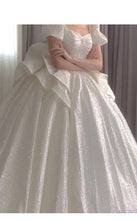 Load image into Gallery viewer, Sweetheart Beading Pearls Puff Sleeve Big Butterfly Back Lace Up Wedding Gowns
