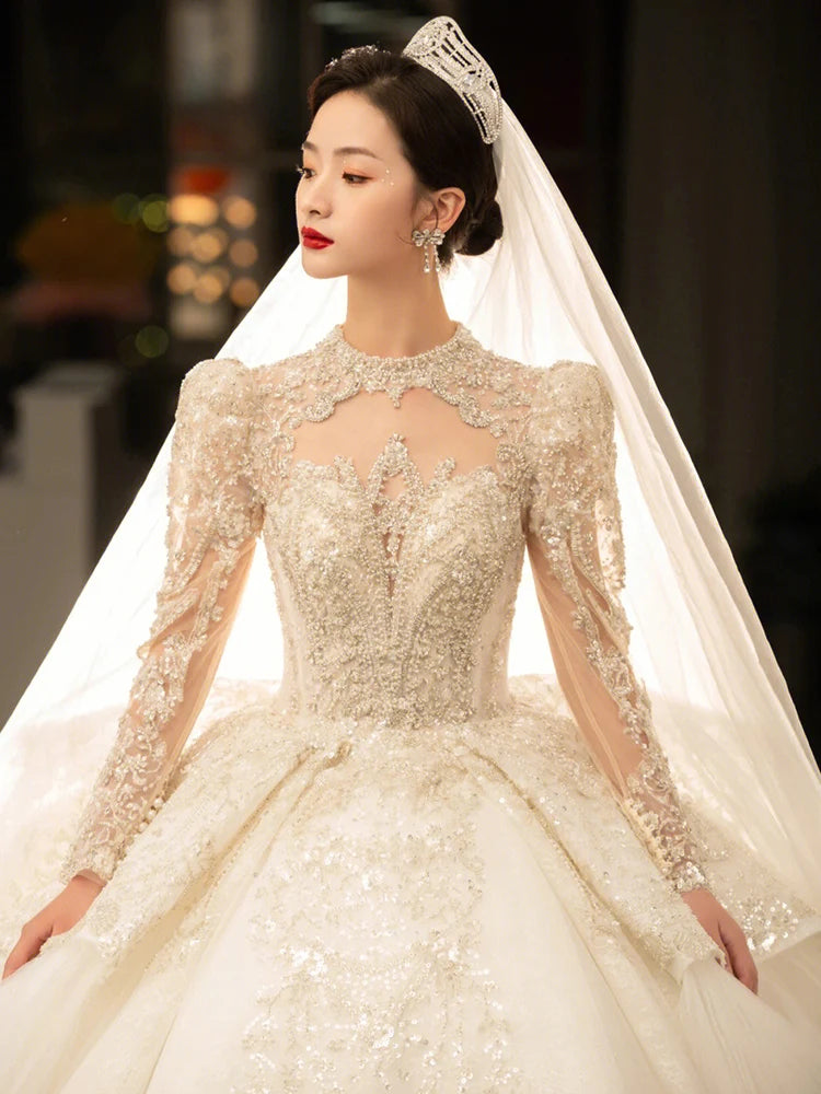 Winter Retro Vintage Wedding Dress For Bridals Long Sleeve Lace Appliques Beading Princess Ball Gown