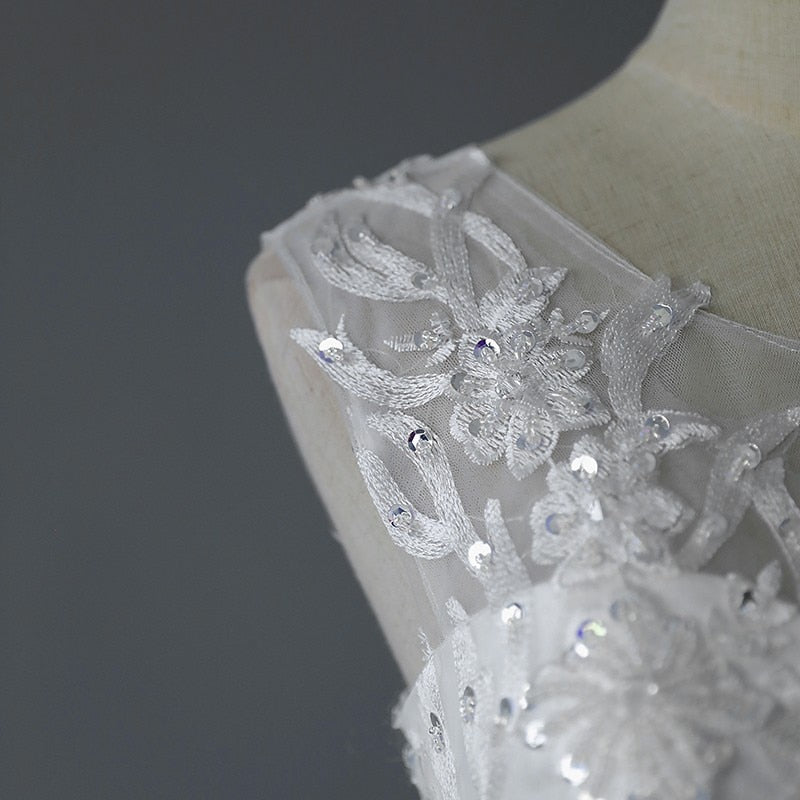 Classic O Neck Mermaid Wedding Dress With Small Train