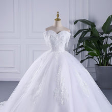 Load image into Gallery viewer, Luxury Tassel Long Train Wedding Gowns Sleeveless Lace Off The Shoulder Sweep Brush Train Lace Up Ball Gown Wedding Dresses
