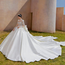 Load image into Gallery viewer, Luxury Bride Dress Pearl Satin Backless Strap With Large Bow Floor-length And Trailing
