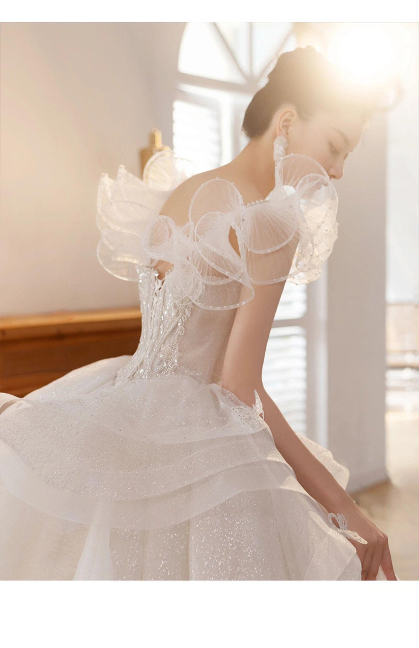 Luxury Sling Wedding Dress Boat Neck Glittery Pearls Lace Dress