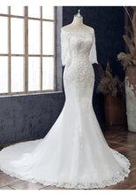 Load image into Gallery viewer, Boat Neck Mermaid Wedding Dress Lace Up Applique Bridal Dress
