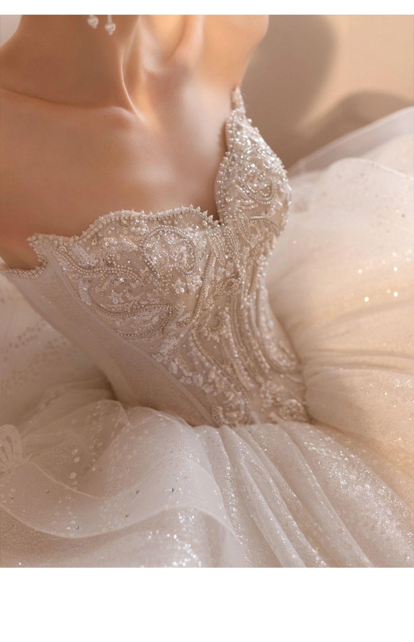 Luxury Sling Wedding Dress Boat Neck Glittery Pearls Lace Dress