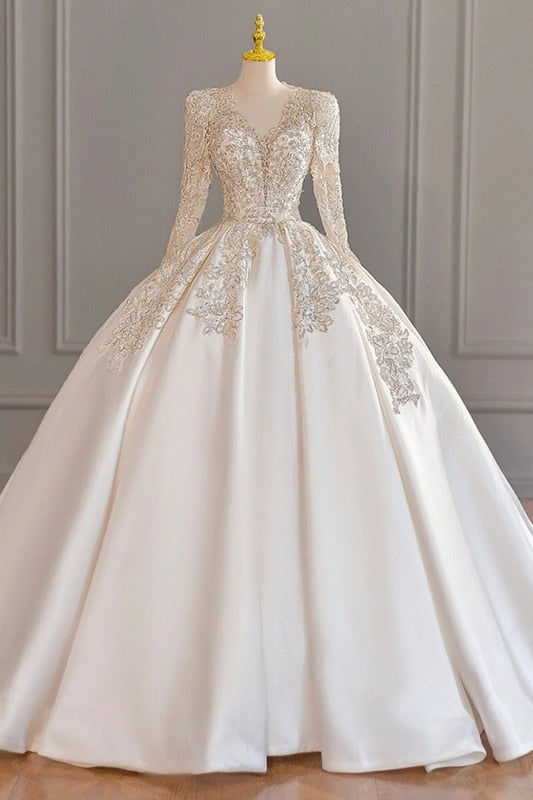 Sexy Backless Wedding Dresses Long Sleeve Satin V-neck Ball Gown