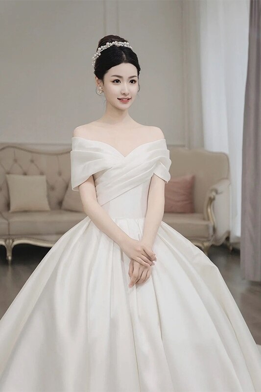 Simple Satin Wedding Dress Bridal Ball Gown