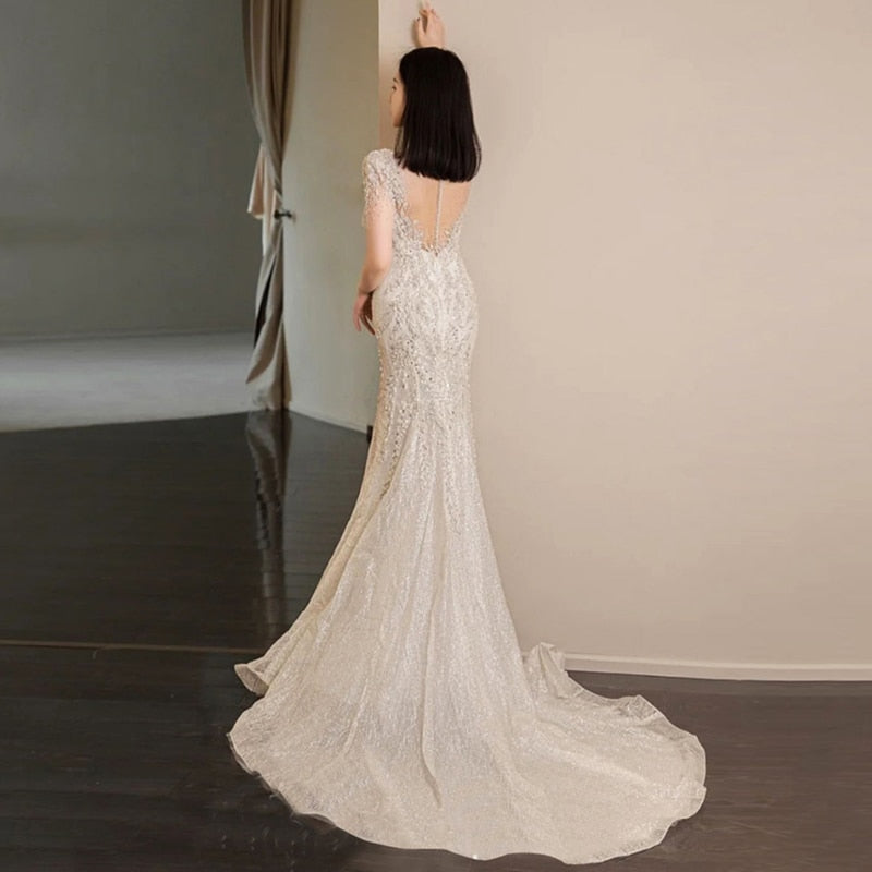 Short Sleeve Luxury Beading Lace Bridal Dress Court Train Shinny
