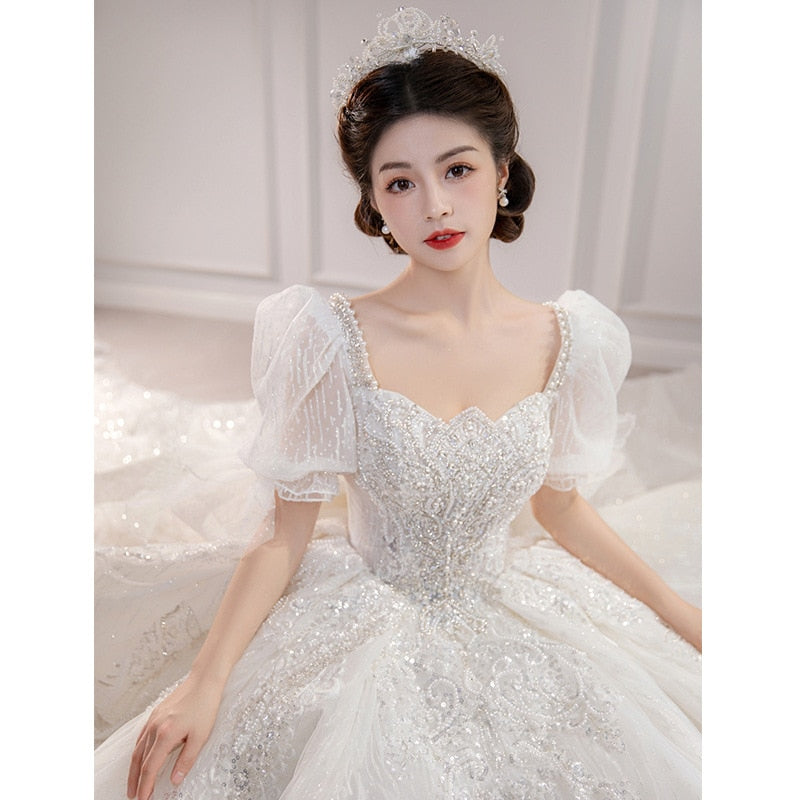 Short Puff Sleeve Bridal Embroidered Organza And Tulle Sweetheart Heart Lace Wedding Gowns