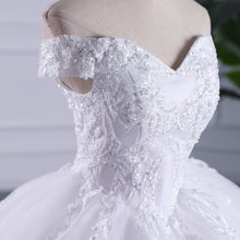 Load image into Gallery viewer, Luxury Embroidery Short Cap Sleeves Sweep Train Lace Wedding Gowns
