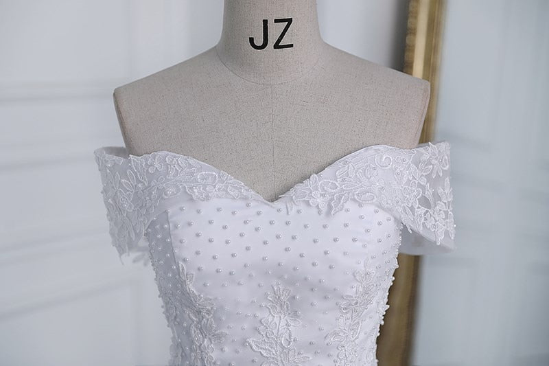 Off The Shoulder Plus Size Lace Wedding Dress Long Train Appliqes Pearls Bridal Tulle
