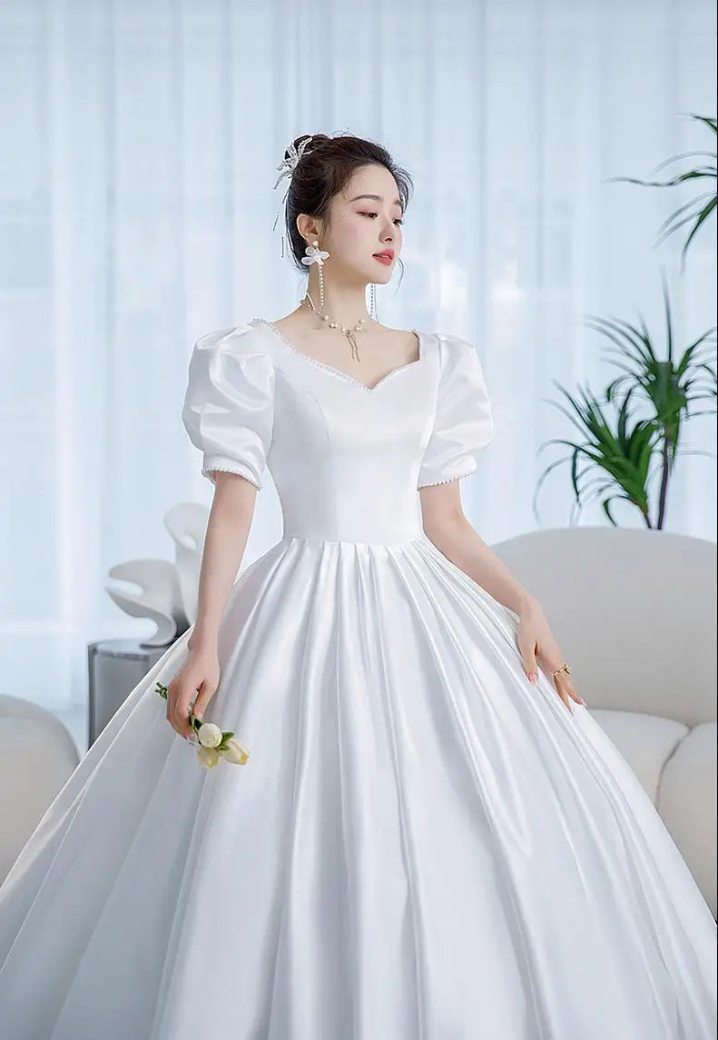 Satin Wedding Dress Sweetheart Short Sleeves Elegant Bride Ball Gown Custom Plus Size