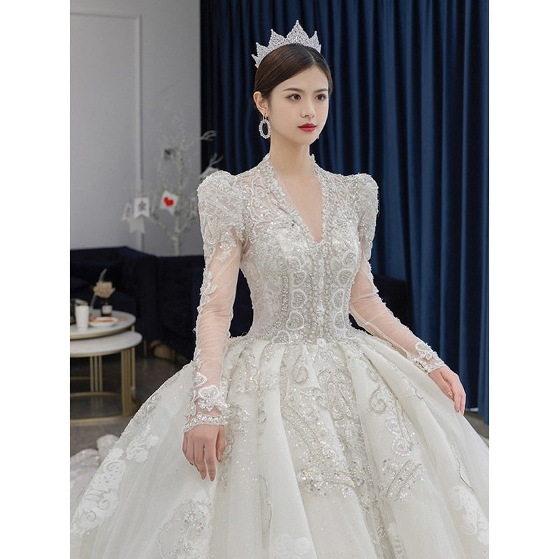 Long Sleeved Winter V Neck Luxury Long Sweep Train Beading Princes Wedding Gown