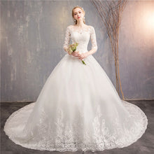 Load image into Gallery viewer, Grande Taille 2023 New The Half Sleeve Ball Gown Luxury Lace Embroidery Wedding Dress
