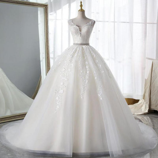 Champagne Wedding Dress With Trian Sexy V-neck Bridal Dress Backless Ball Gown