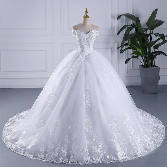 Luxury Embroidery Short Cap Sleeves Sweep Train Lace Wedding Gowns