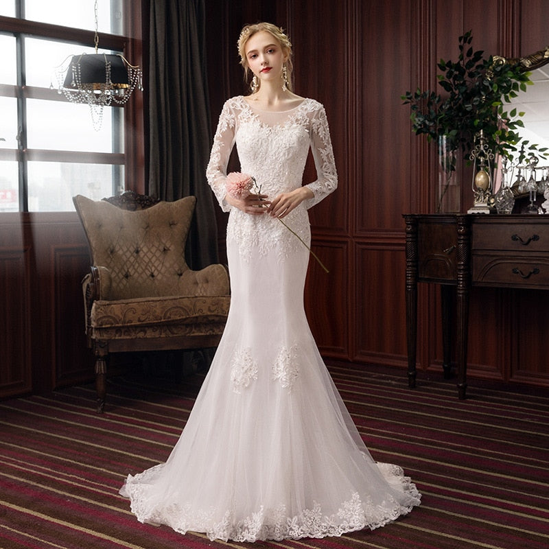 Long Sleeve Mermaid Wedding Dress Simple Lace Applique O-neck