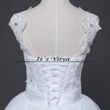 Load image into Gallery viewer, Free Shipping New 2016 White Wedding dresses Fashion Bride Wedding frocks Princess Wedding gowns Lace Sexy Vestidos De Novia H46
