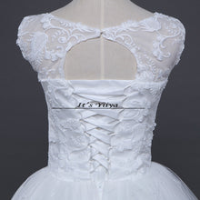 Load image into Gallery viewer, Free shipping New 2017 Summer O-neck Lace White Wedding Dresses Plus size Princess Bride Frocks Vestidos De Novia HS246
