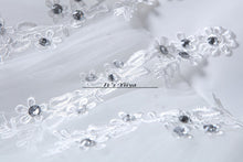 Load image into Gallery viewer, Free shipping White Wedding Ball Gowns Flowers Short Sleeves Cheap Princess Vestidos De Novia Wedding Frock Bride Dress HS233
