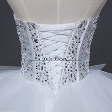Load image into Gallery viewer, Free shipping 2016 Romantic Tulle White Wedding Dresses Luxury Bride Vestidos De Novia Princess Wedding Frocks Ball Gowns HS581
