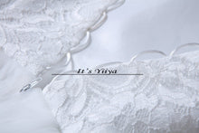 Load image into Gallery viewer, Free shipping YiiYa wedding dresses 2015 plus size lace wedding dress princess white cheap gowns bride Vestidos De Novia HS164
