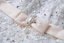 Load image into Gallery viewer, Free shipping 2015 new white princess wedding gown designer remantic lace up wedding dress bride dresses Vestidos De Novia Y326
